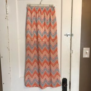 4/$20 Printed Maxi Skirt + Free Scrunchie